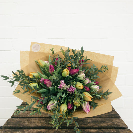 Send Mother's Day Flowers In Ely