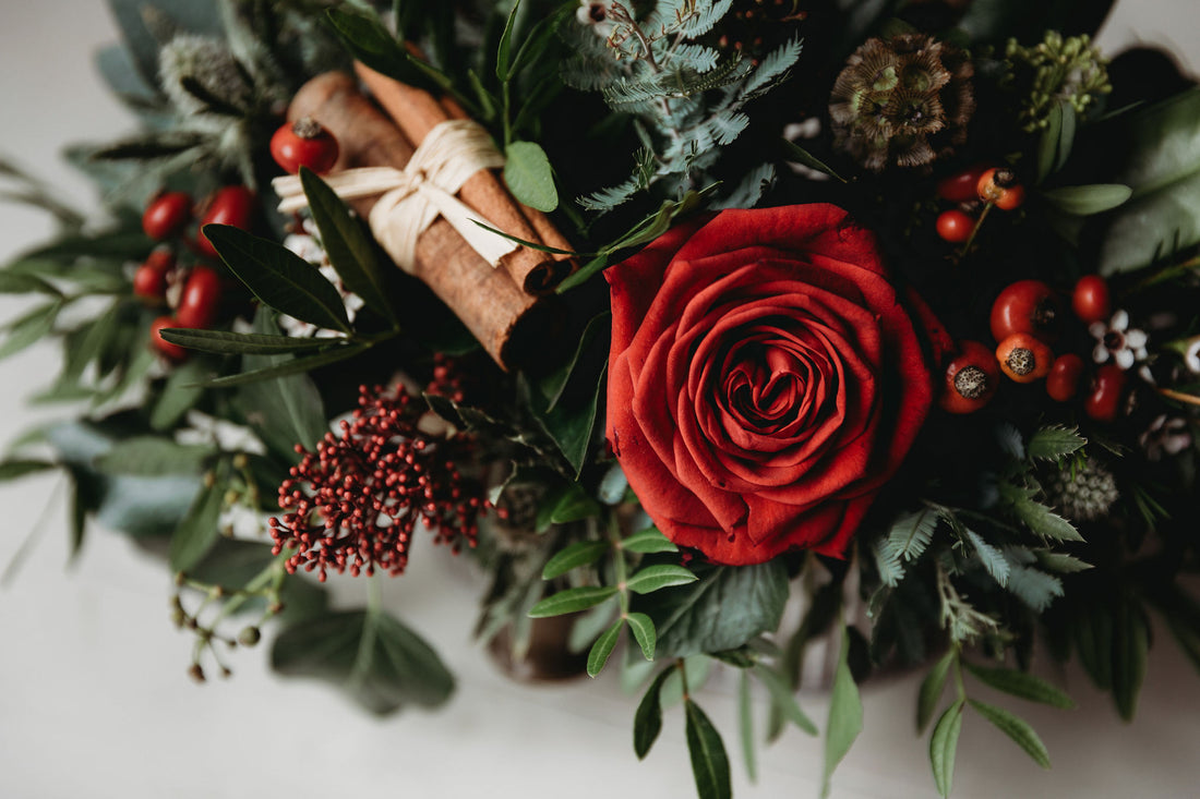 The Best Cut Flowers at Christmas